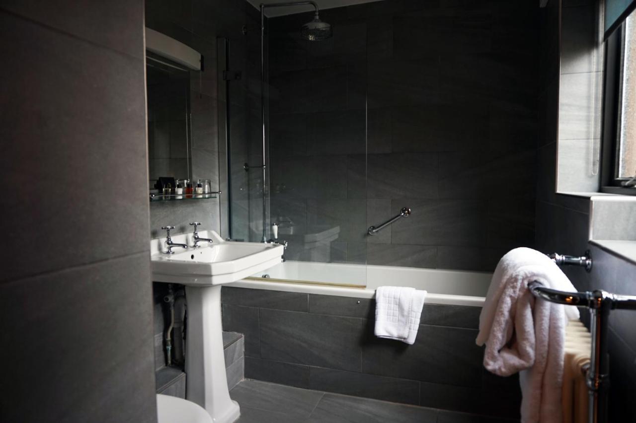 The Penny Farthing Hotel เบิร์กเคมสเต็ด ภายนอก รูปภาพ