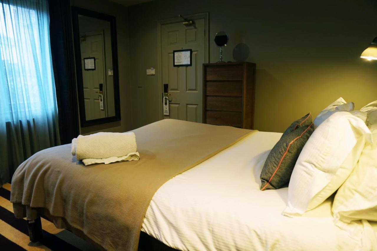 The Penny Farthing Hotel เบิร์กเคมสเต็ด ภายนอก รูปภาพ